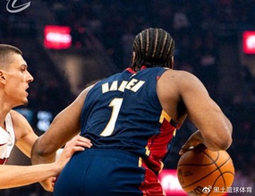 开云体育官网-41分20板！请把球给哈登，阿特金森谈双塔，透露骑士季后赛战术|詹姆斯·哈登|阿伦|莫布里|热火|克利夫兰骑士队_新浪体育_新浪新闻